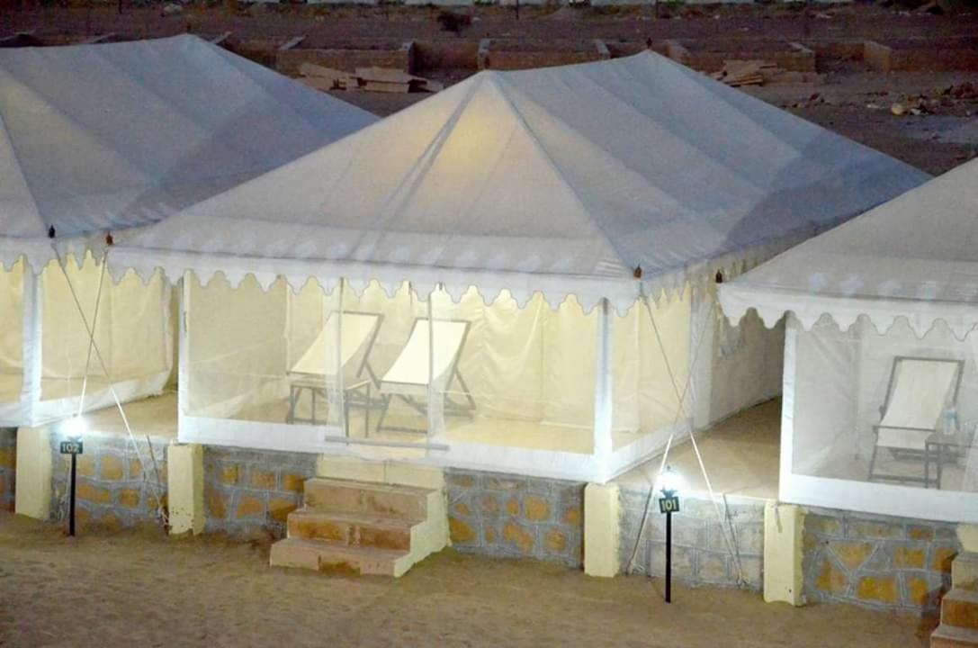 Sām Kai Kabila Desert Camp المظهر الخارجي الصورة